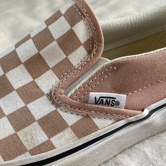 VANS Classic Checkerboard Shoes - Picture 7 of 10